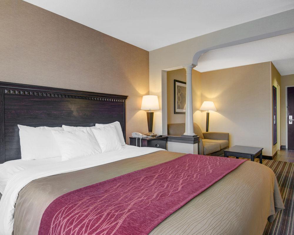 Spark By Hilton Boston Hotel 3*