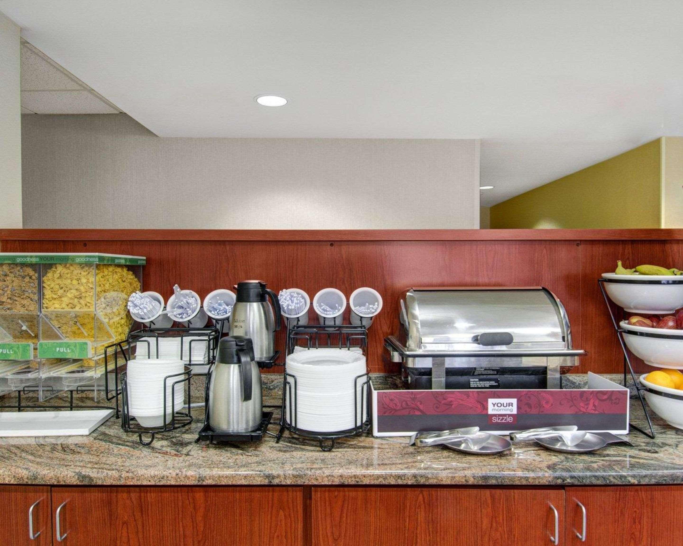 Hotel Spark By Hilton Boston 3*