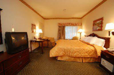 Spark By Hilton Boston 3*